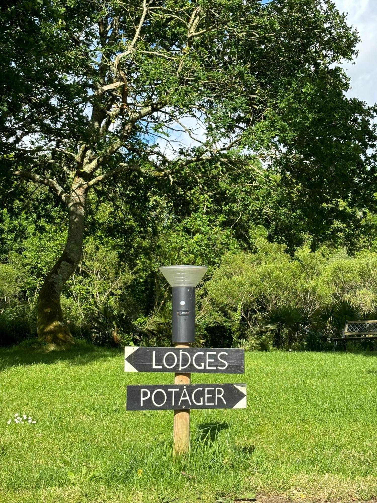 Le Jardin Saint Germain And Events Plogastel-Saint-Germain